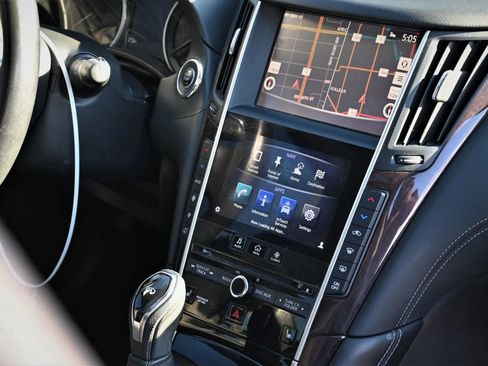 Used 2019 INFINITI Q50 Luxe w/ Essential Package (3.0T Luxe) image 10