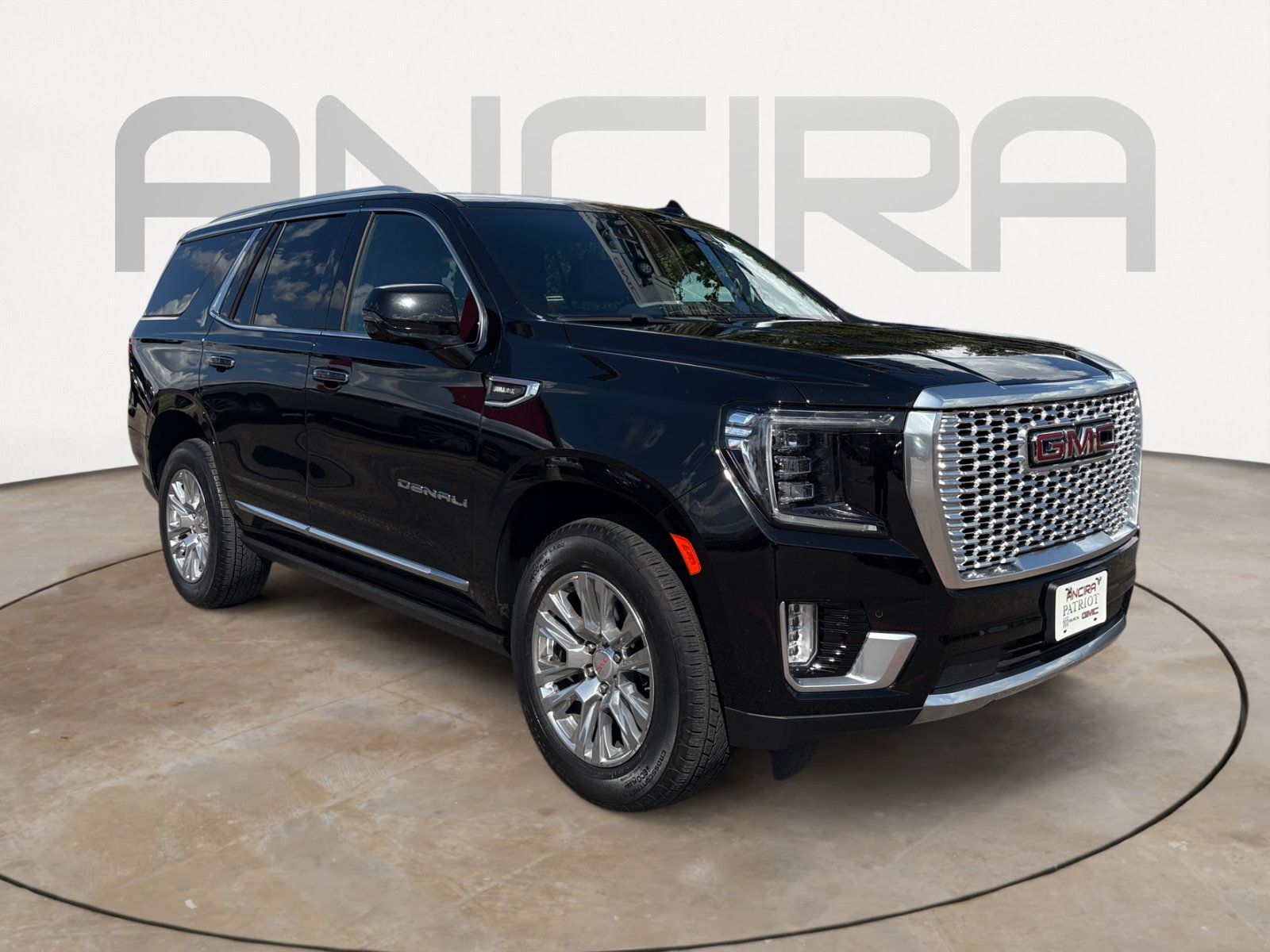 Used 2023 GMC Yukon Denali w/ LPO, Floor Liner Package RWD image 4