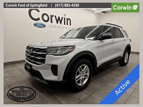 New 2026 Ford Explorer Active AWD/4WD image 1