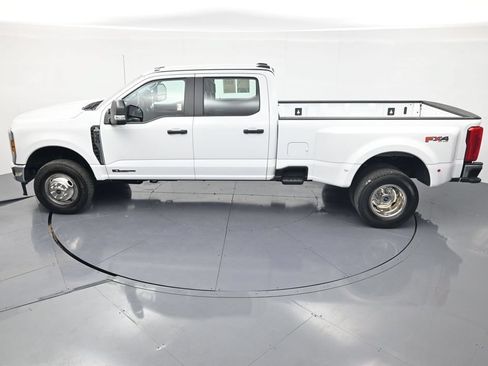Used 2024 Ford F350 XL AWD/4WD image 41