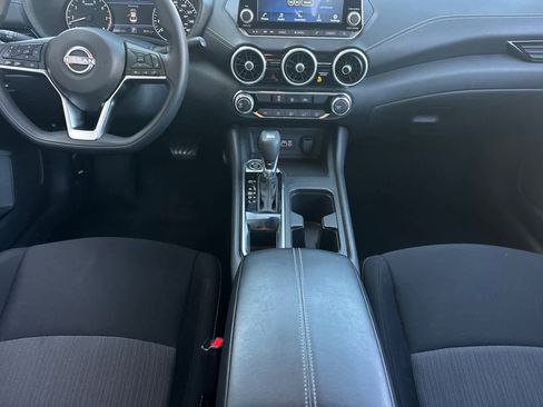 Used 2024 Nissan Sentra SV image 4