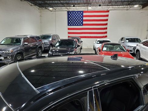 Used 2017 Jaguar F-PACE S image 47