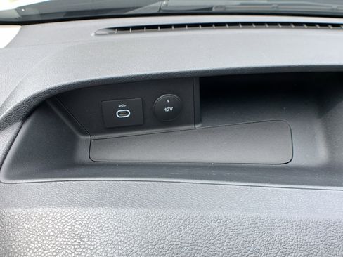 Used 2023 Ford Transit 250 148 High Roof AWD image 18