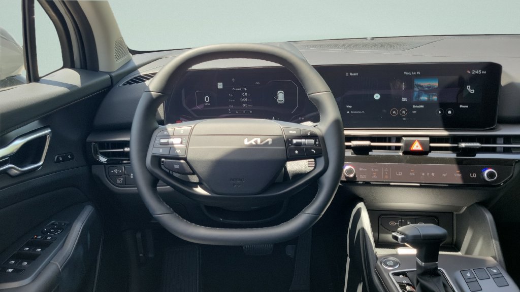 New 2026 Kia Sportage SX FWD image 12