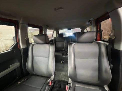 Used 2005 Honda Element LX image 25