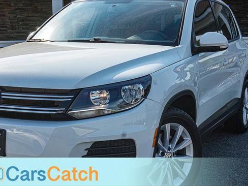 Used 2017 Volkswagen Tiguan Limited w/ Premium Package image 6