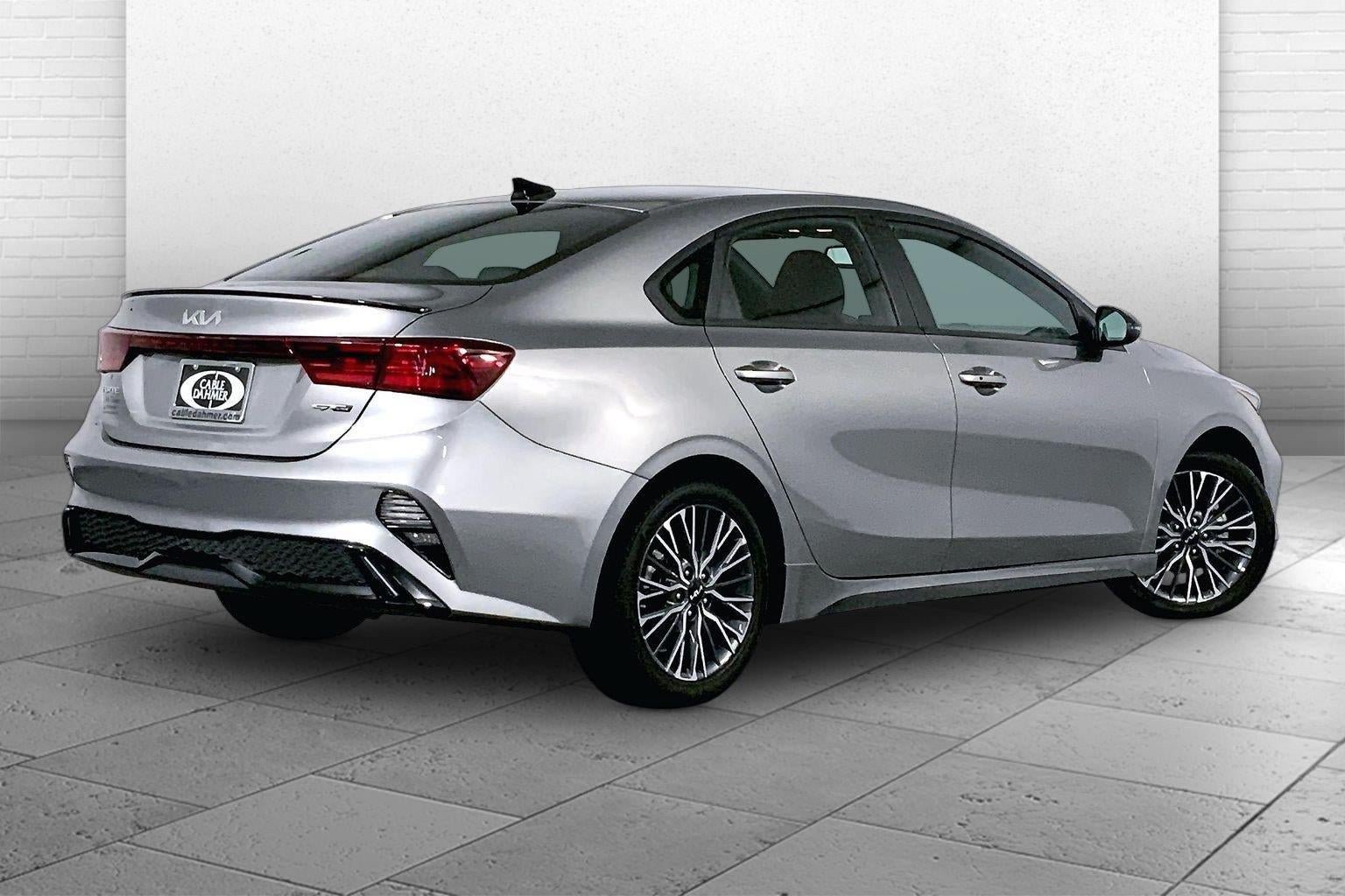 Used 2023 Kia Forte GT-Line FWD image 13