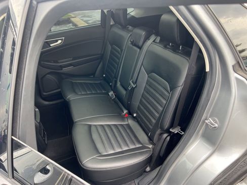 Used 2022 Ford Edge SEL w/ Convenience Package image 38