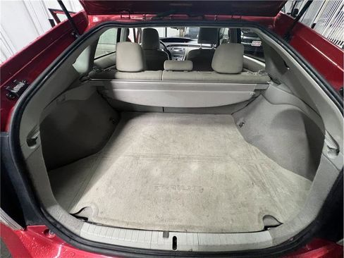 Used 2010 Toyota Prius Two image 6