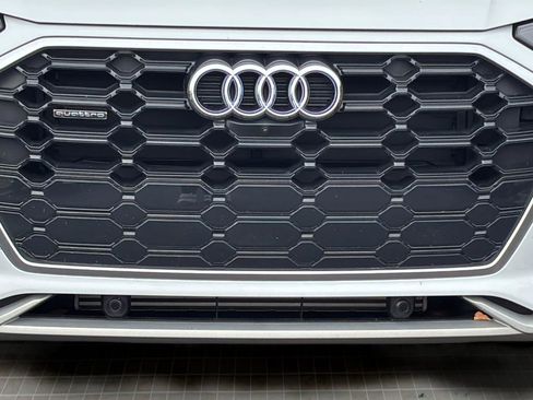 Used 2024 Audi Q5 2.0T Prestige image 9