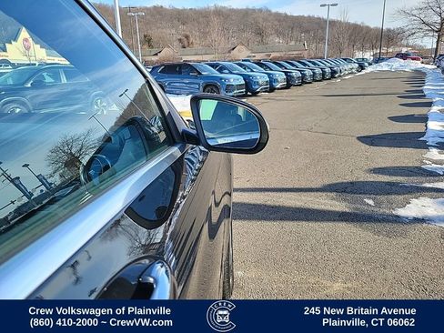 Used 2021 Mercedes-Benz GLC 300 4MATIC image 34