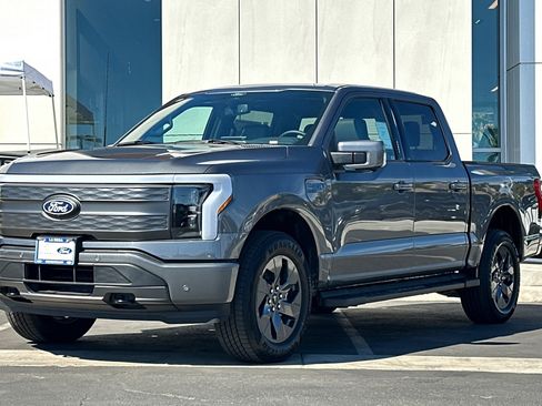 New 2025 Ford F150 Lightning Lariat image 7