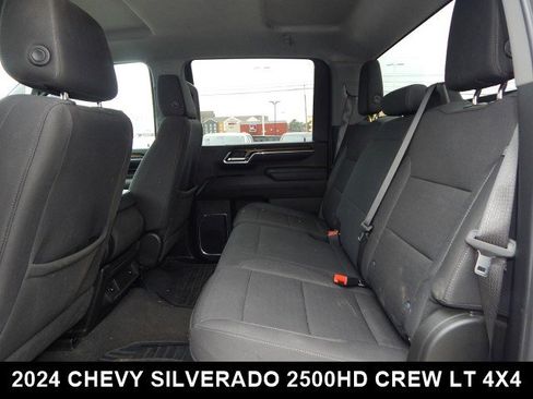 Used 2024 Chevrolet Silverado 2500 LT image 10