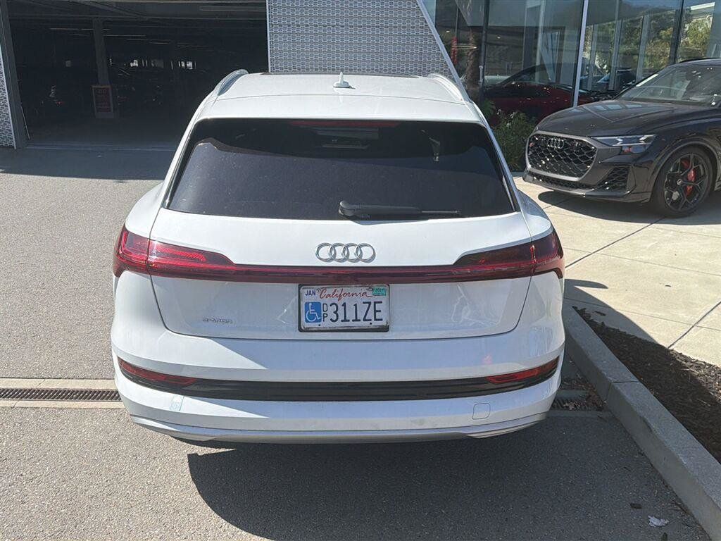 Used 2019 Audi e-tron Premium Plus AWD/4WD image 7