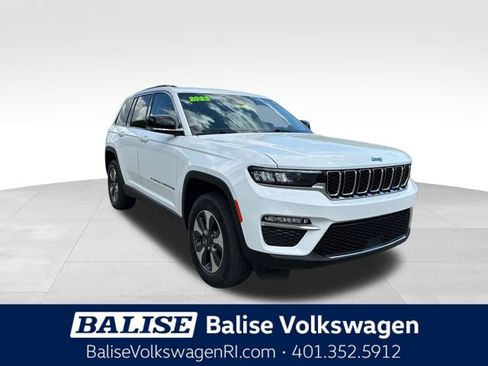 Used 2023 Jeep Grand Cherokee 4WD 4xe image 1