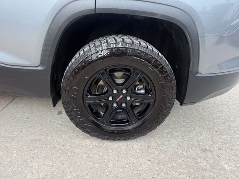 Used 2021 GMC Acadia AT4 AWD/4WD image 39
