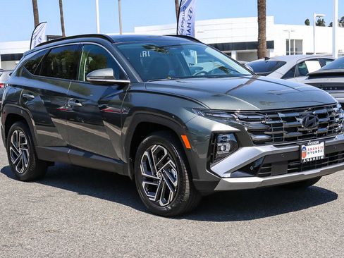 New 2026 Hyundai Tucson Limited AWD/4WD image 3