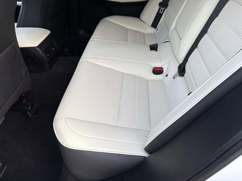 Used 2021 Lexus IS 350 F Sport w/ Navigation Package image 17