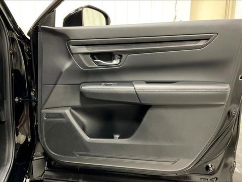 Used 2024 Honda CR-V LX image 24