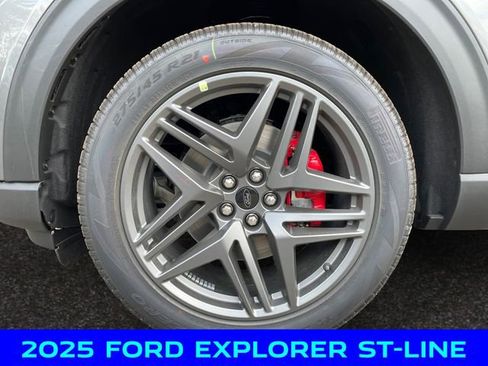 New 2025 Ford Explorer ST-Line w/ Premium Package image 14