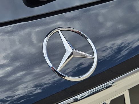 Certified 2025 Mercedes-Benz GLE 350 4MATIC image 29