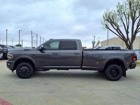 Used 2022 RAM 3500 Laramie image 26