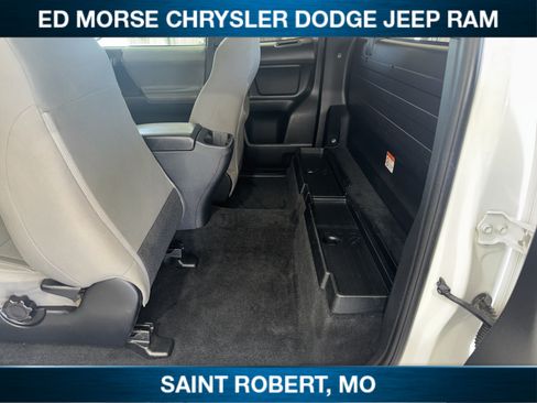Used 2020 Toyota Tacoma SR RWD image 23