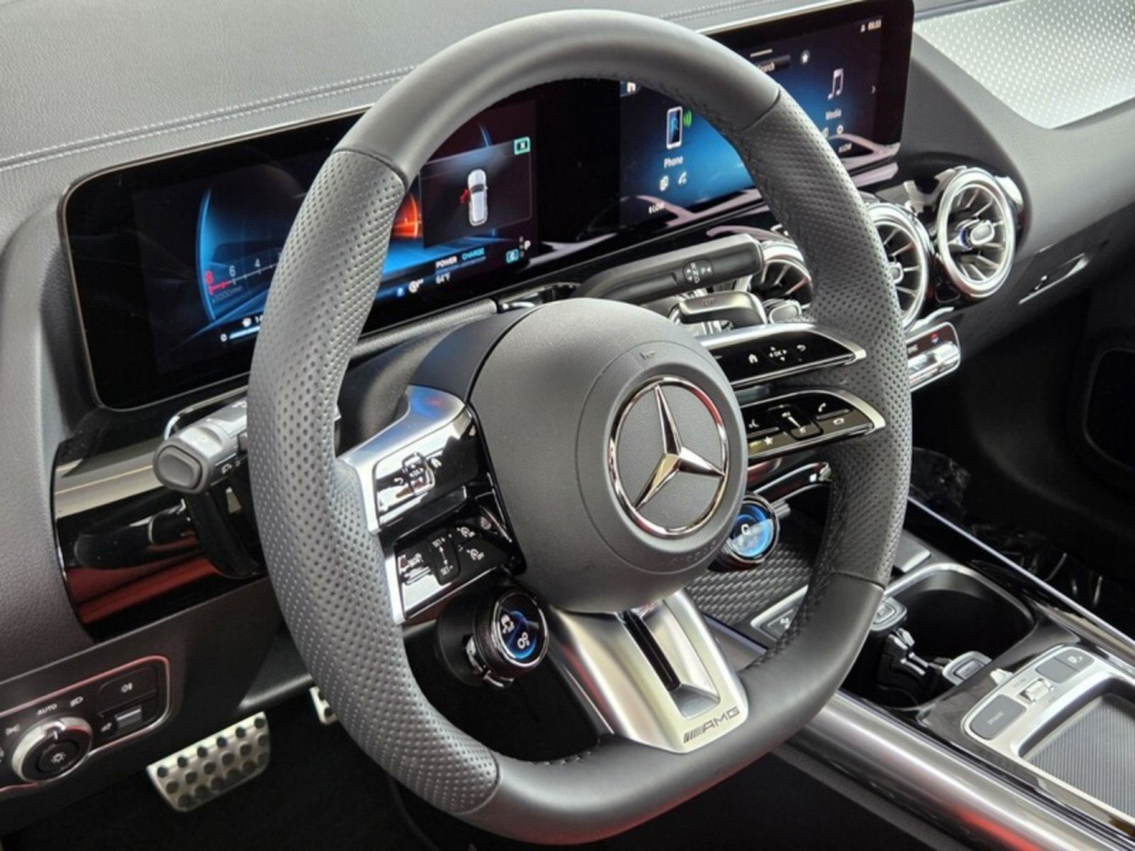Certified 2026 Mercedes-Benz GLA 35 AMG 4MATIC image 25