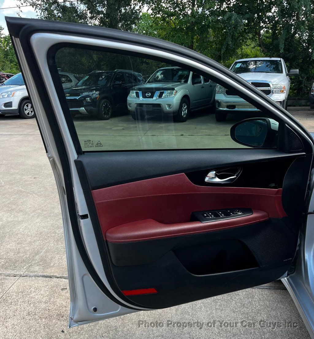 Used 2020 Kia Forte EX FWD image 32