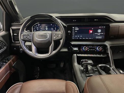 Used 2024 GMC Sierra 1500 Denali Ultimate image 5