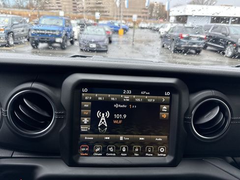 Used 2023 Jeep Wrangler Sahara 4xe w/ Cold Weather Group image 18