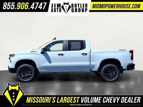 New 2026 Chevrolet Silverado 1500 LT Trail Boss w/ LT Trail Boss Premium Package AWD/4WD image 2