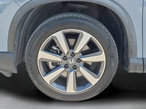 Certified 2023 Honda Pilot Touring image 31