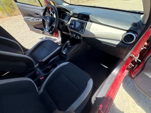 Used 2020 Nissan Versa SV FWD image 17