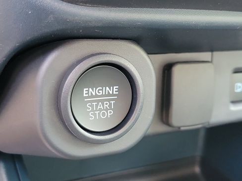 New 2026 Ford Maverick Lariat w/ Black Appearance Package image 27