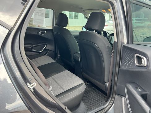 Used 2021 Kia Soul S FWD image 11