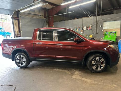Used 2017 Honda Ridgeline RTL-E image 4