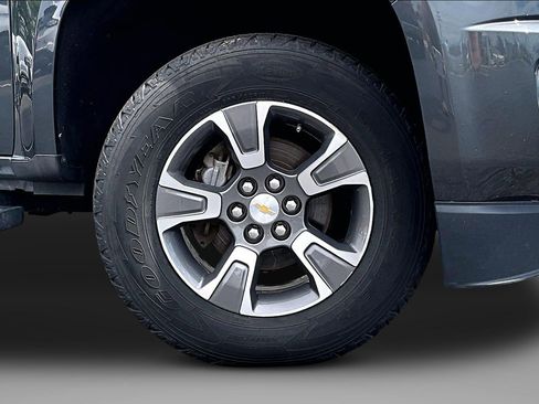 Used 2016 Chevrolet Colorado Z71 AWD/4WD image 8