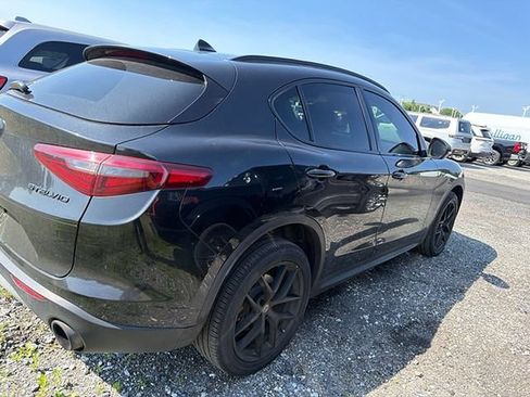 Used 2018 Alfa Romeo Stelvio Ti Sport AWD/4WD image 6