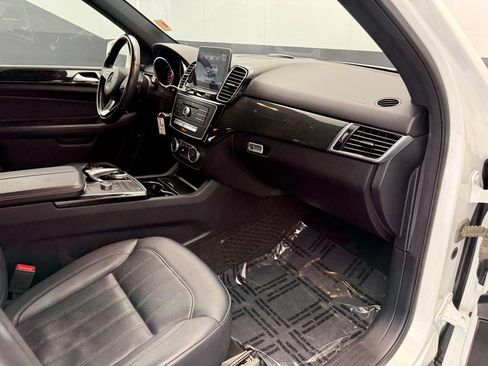 Used 2019 Mercedes-Benz GLE 400 4MATIC w/ Premium 1 Package image 71