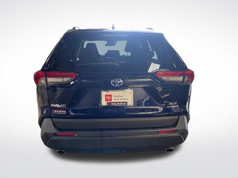 Certified 2023 Toyota RAV4 XLE w/ Convenience Package AWD/4WD image 4