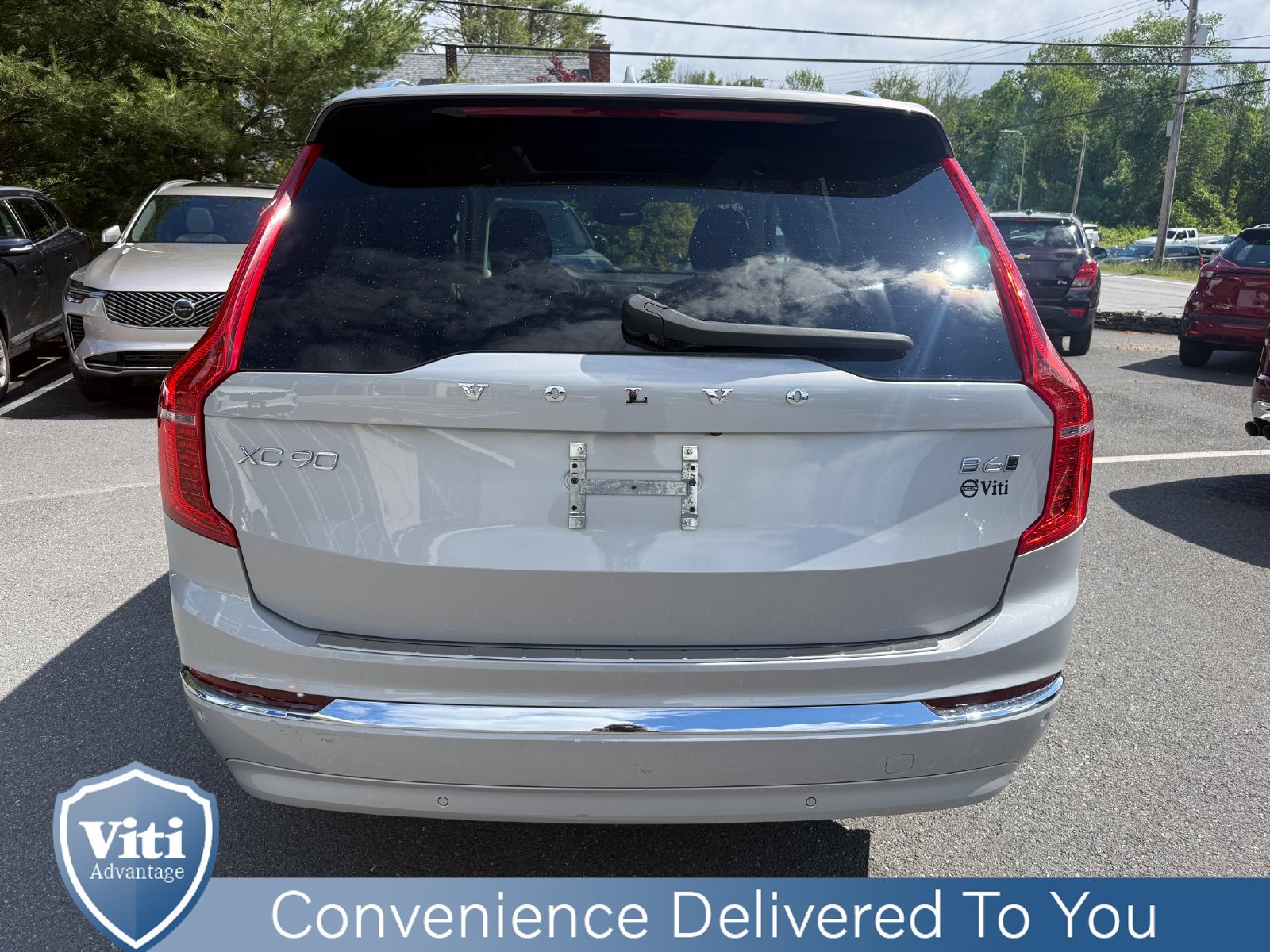 Certified 2023 Volvo XC90 B6 Plus w/ Protection Package Premier AWD/4WD image 7