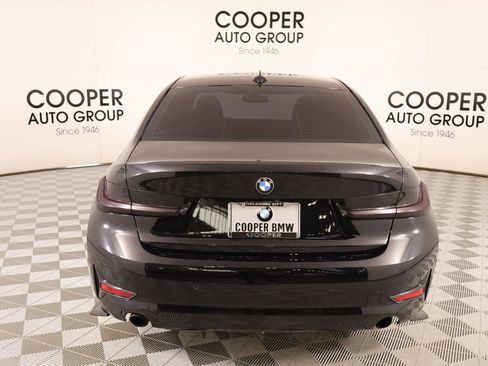 Used 2021 BMW 330i Sedan w/ Convenience Package RWD image 23