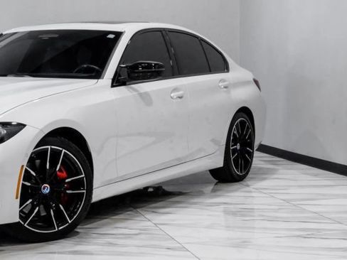 Used 2024 BMW M340i xDrive AWD/4WD image 8