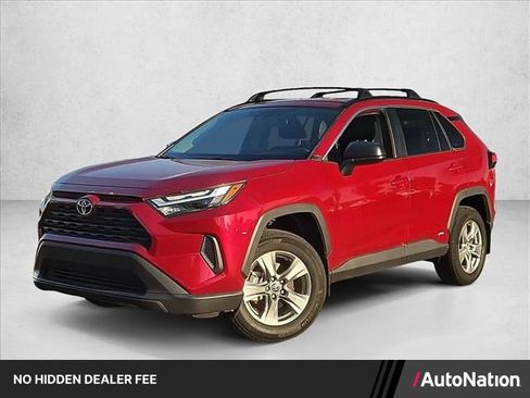Certified 2024 Toyota RAV4 LE AWD/4WD image 1