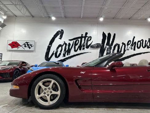 Used 2003 Chevrolet Corvette Convertible w/ Preferred Equipment Group1 RWD image 6