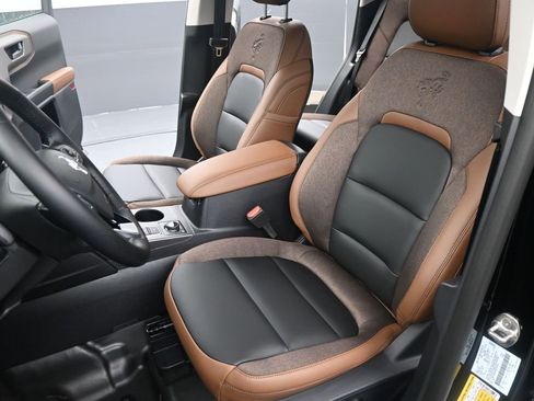 New 2025 Ford Bronco Sport Outer Banks w/ Sasquatch Outer Banks Package image 12