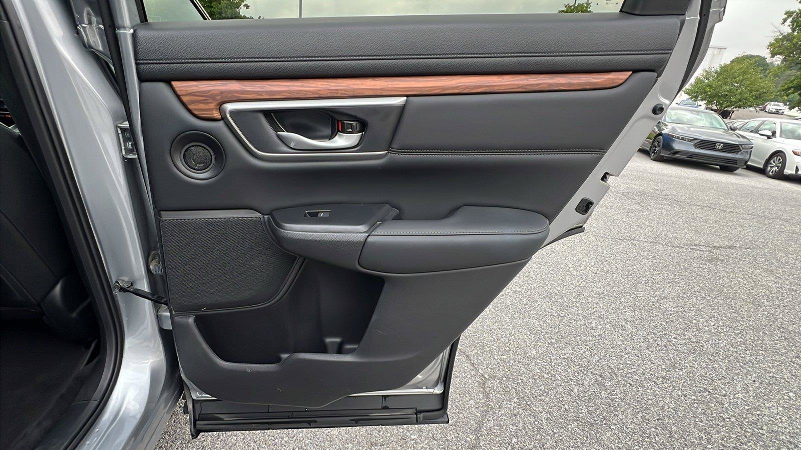 Used 2022 Honda CR-V EX-L image 14