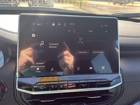 New 2026 Jeep Compass Limited image 26