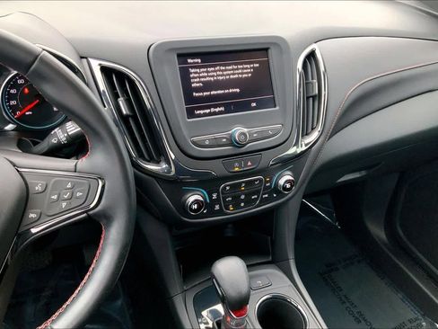 Used 2023 Chevrolet Equinox RS image 7